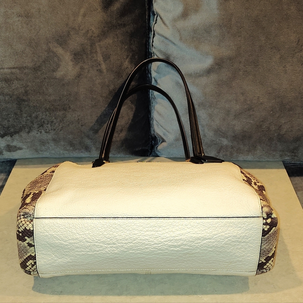 COACH CHRISTIE CARRYALL EXOTIC CROSS GRAIN LEATHER SNAKE PRINT CROSSBODY SATCHEL - Picture 9 of 16